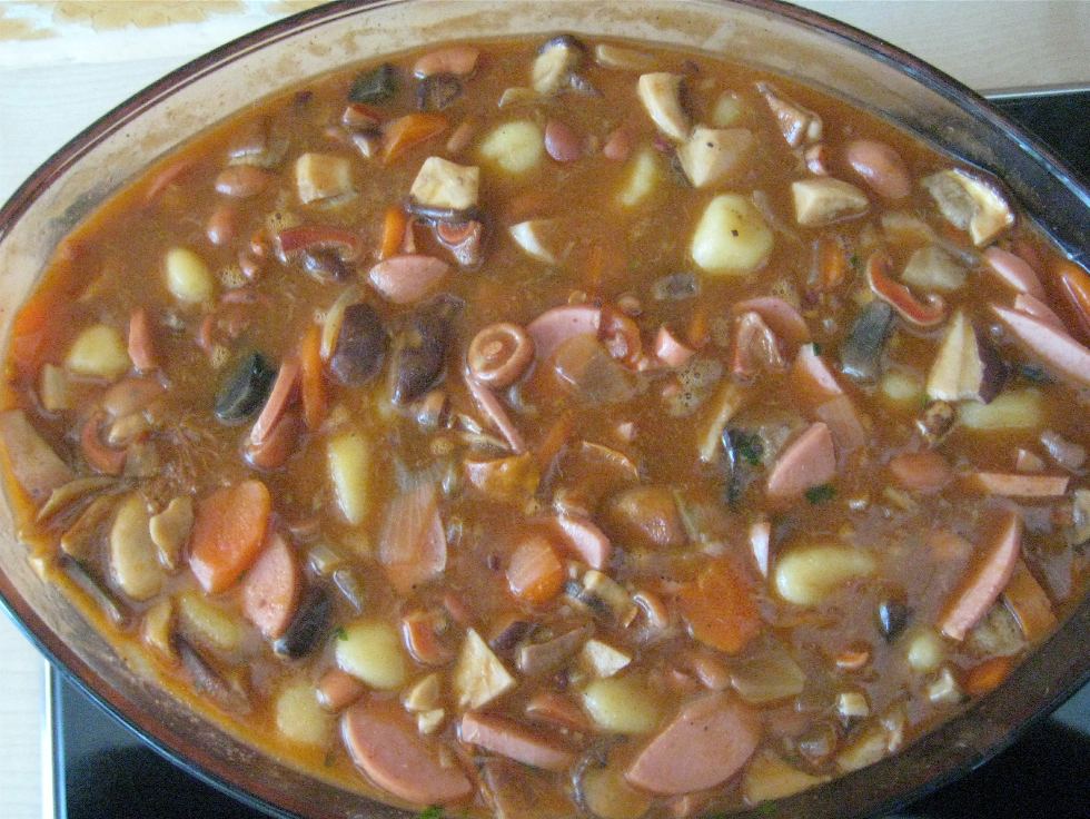 Pilzgulasch mit Mischpilze , vorw. Edelreizger