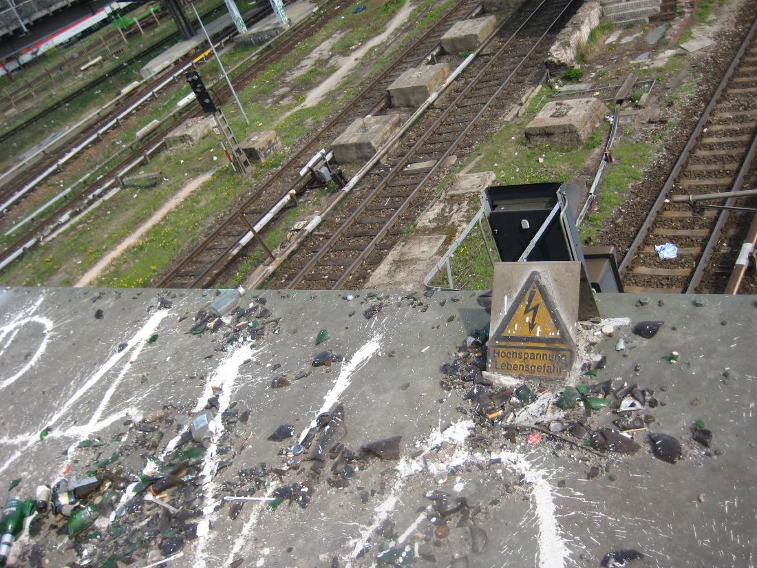 S - Bahnhof Ostkreuz . . .