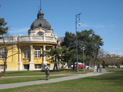 Ein Bad im Stadtwäldchen